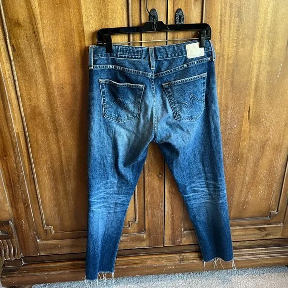 AG Ex-Boyfriend Slim Jeans Size 27‎