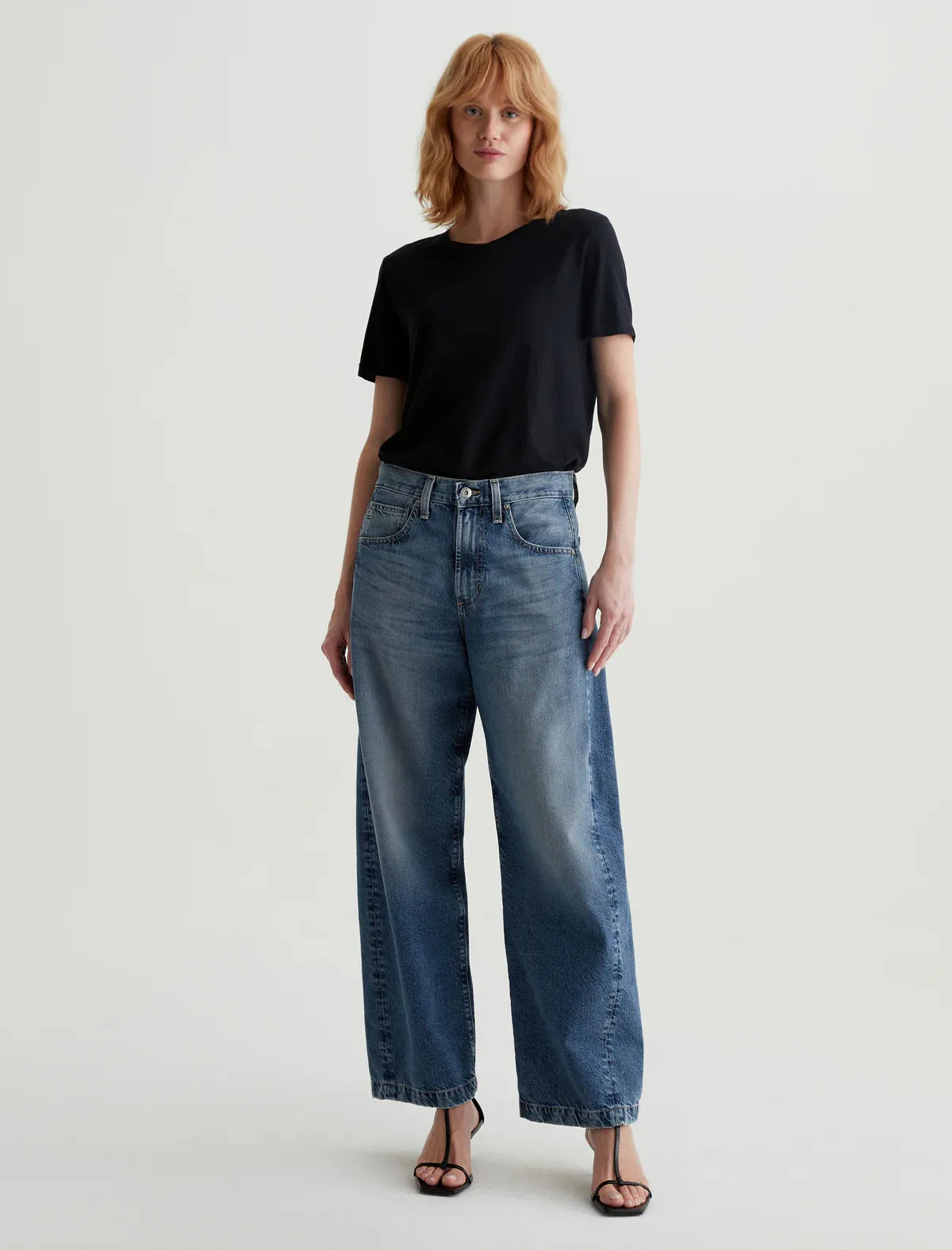 AG Jeans Hattie High-Rise Barrel in Bari