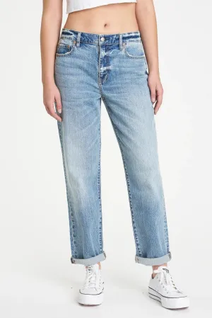 Avery Boyfriend Jean