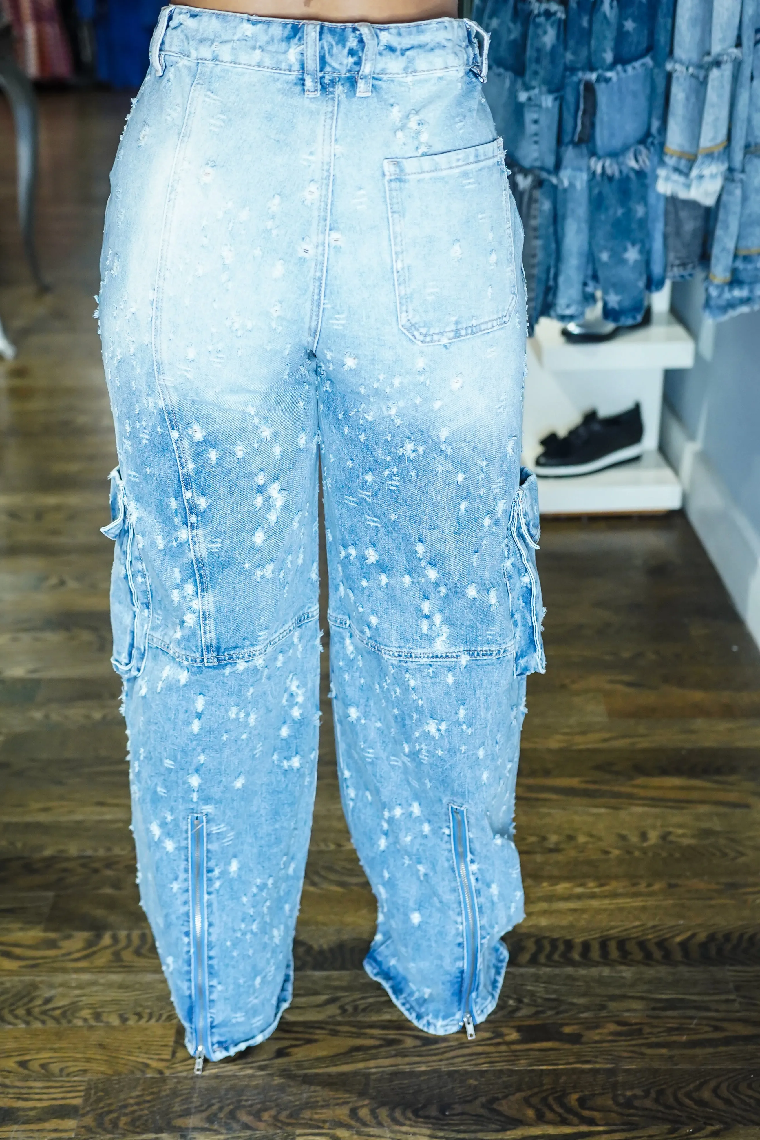 Break The Mold Distressed Out Jeans