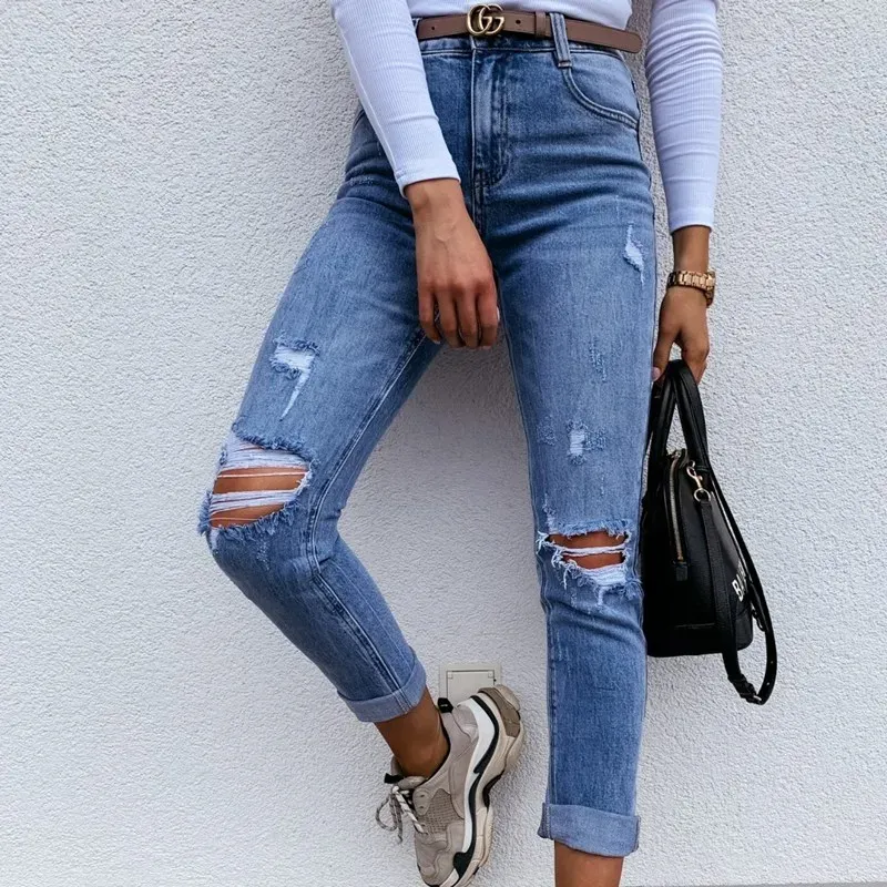 Cropped Ripped Skinny Jeans