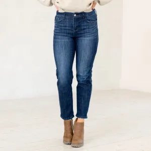 Delvey Mid Rise Boyfriend Jeans