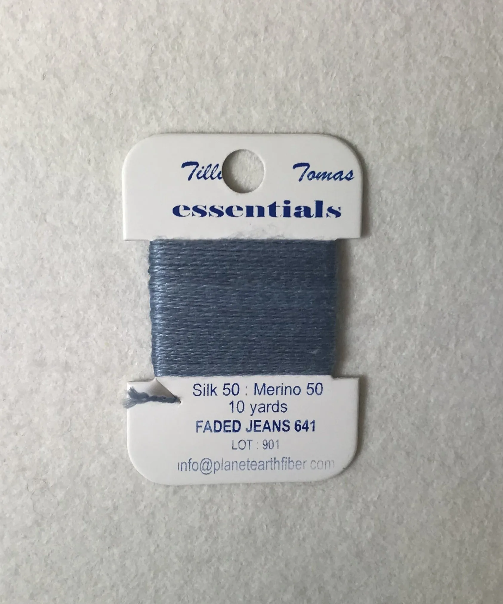 Essentials 641 Faded Jeans