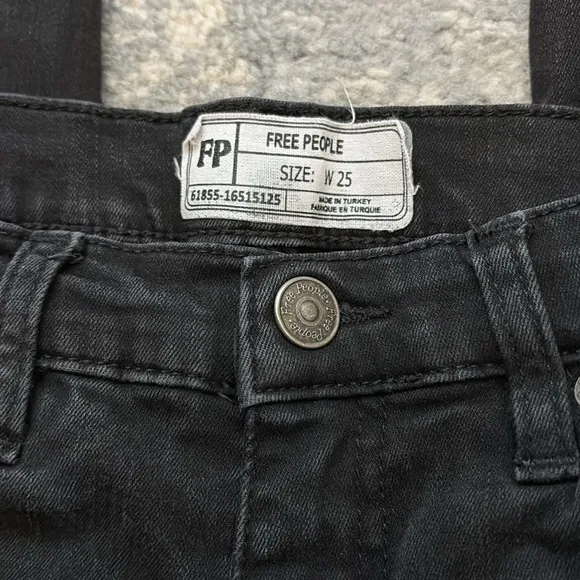 Free People FP Highrise Distressed Skinny Jeans, Faded Black, SZ 25
