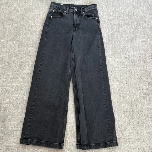 Gap “high rise stride” jeans faded washed black grey gray denim high waisted