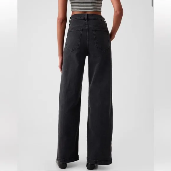 Gap “high rise stride” jeans faded washed black grey gray denim high waisted