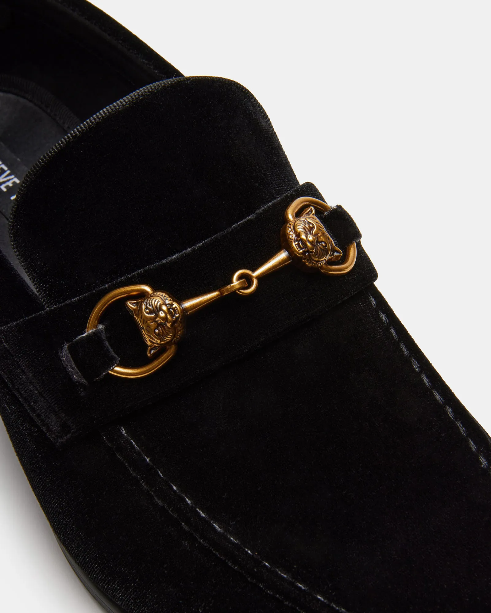 GODRIC BLACK VELVET