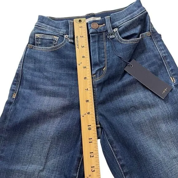 Habitual Women's Palo Crop Flare Jeans Size 24 New