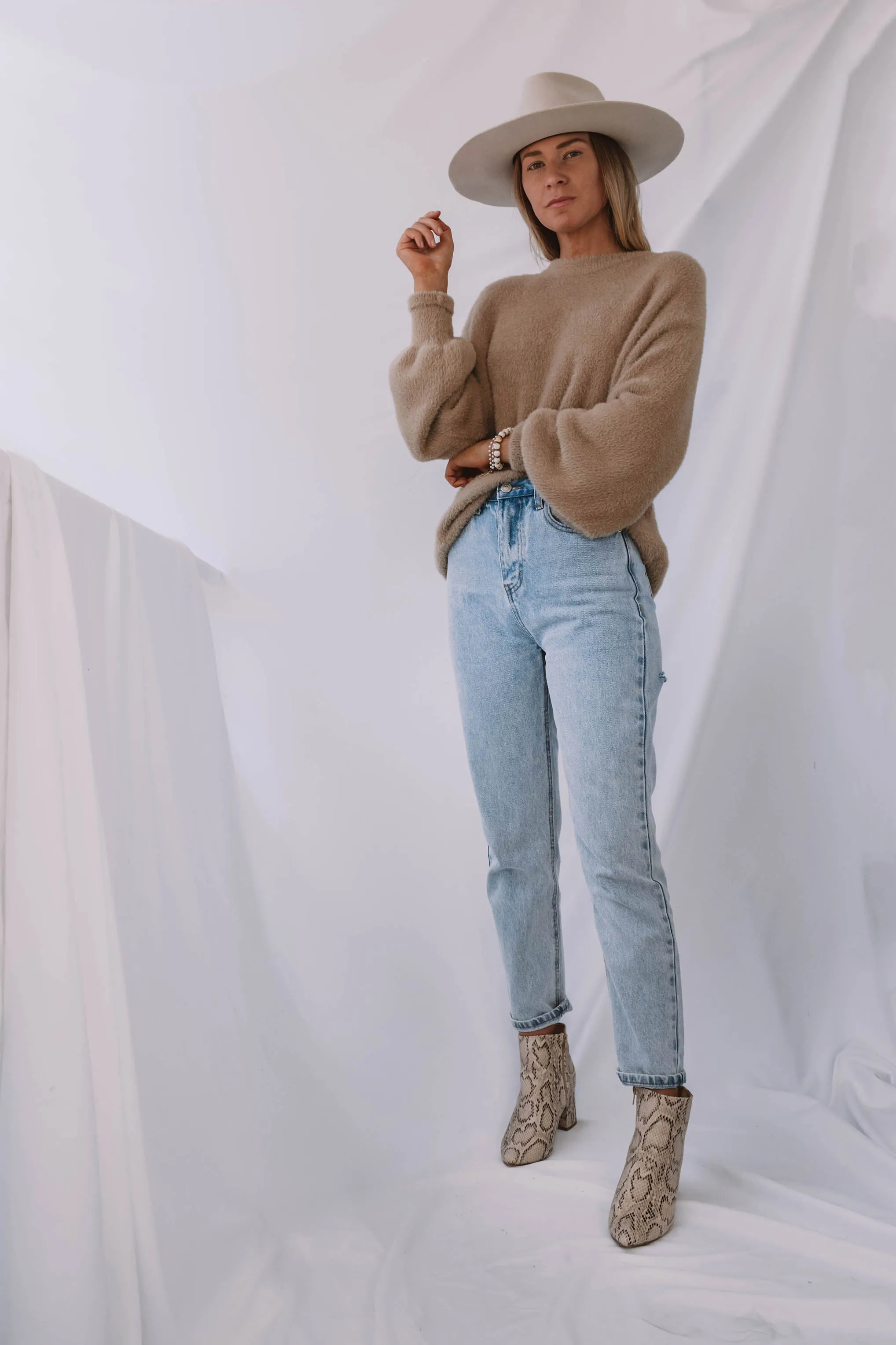 Harrison Slim Boyfriend Jean