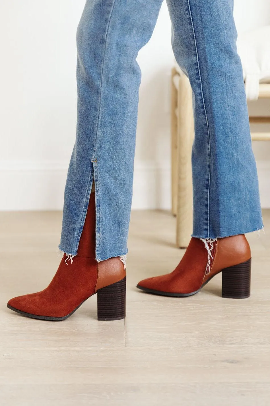 Hazel Blues® | Jody Slim Flare Side Slit Jeans