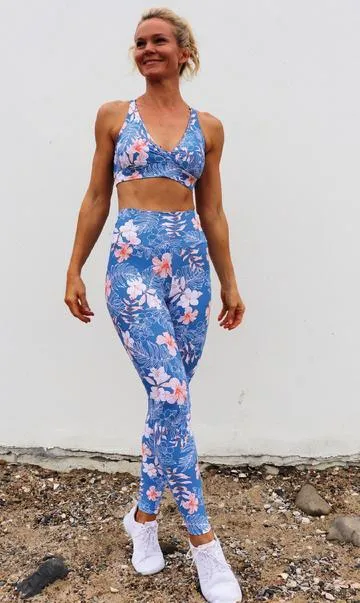 Hibiscus Kiss Scrunch Bum Leggings