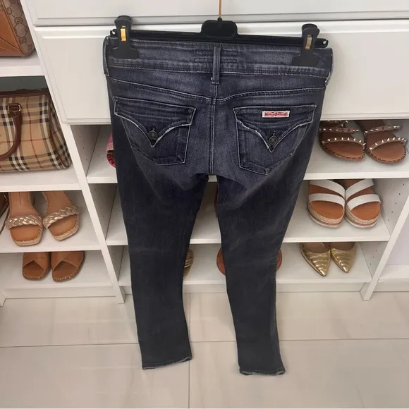 Hudson $205 Collin Midrise Distressed Dark Wash Jeans 👖