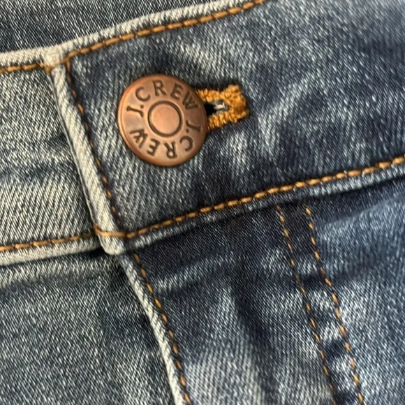 J. Crew High Rise Raw Hem Distressed‎ Skinny Jeans