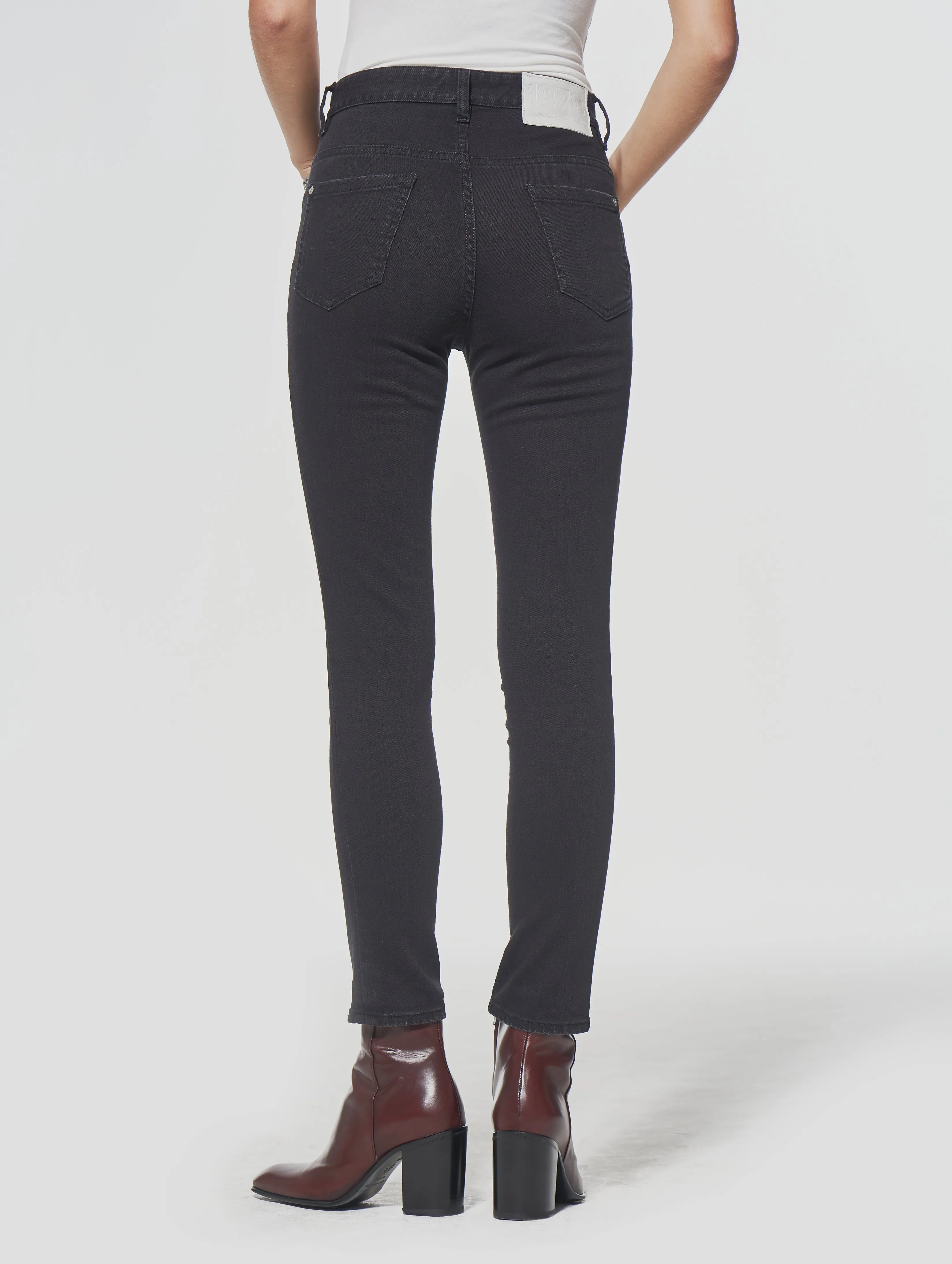 JOAN SKINNY JEANS IN BLACK - Woman