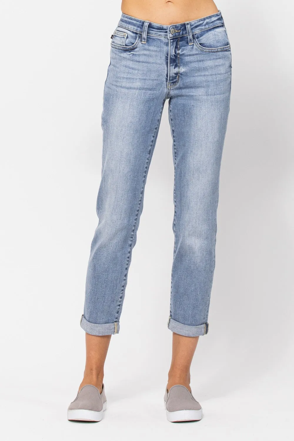 Judy Blue Midrise Bleach Boyfriend Denim