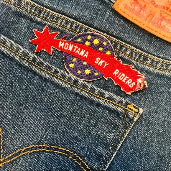 Levi’s Montana Sky Riders Patchwork Dostressed Jeans Women’s Size 31 12 Large