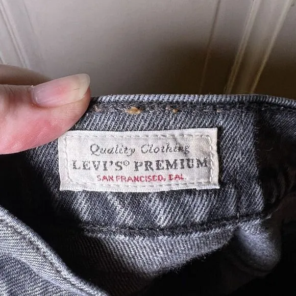 Levi's Premium SZ 27x28 Womens Wedgie Mid Rise Ankle Button Fly Jeans Stretch