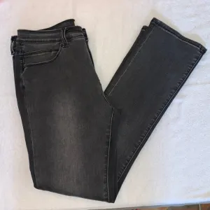 Lola, Kate Ash, High Rise, Straight Leg black distressed jeans, size 31/10
