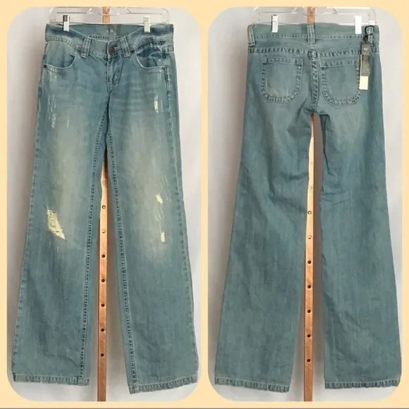 LONDON JEANS “Destruction” Processed Blue Jeans. Size 0, NWT!