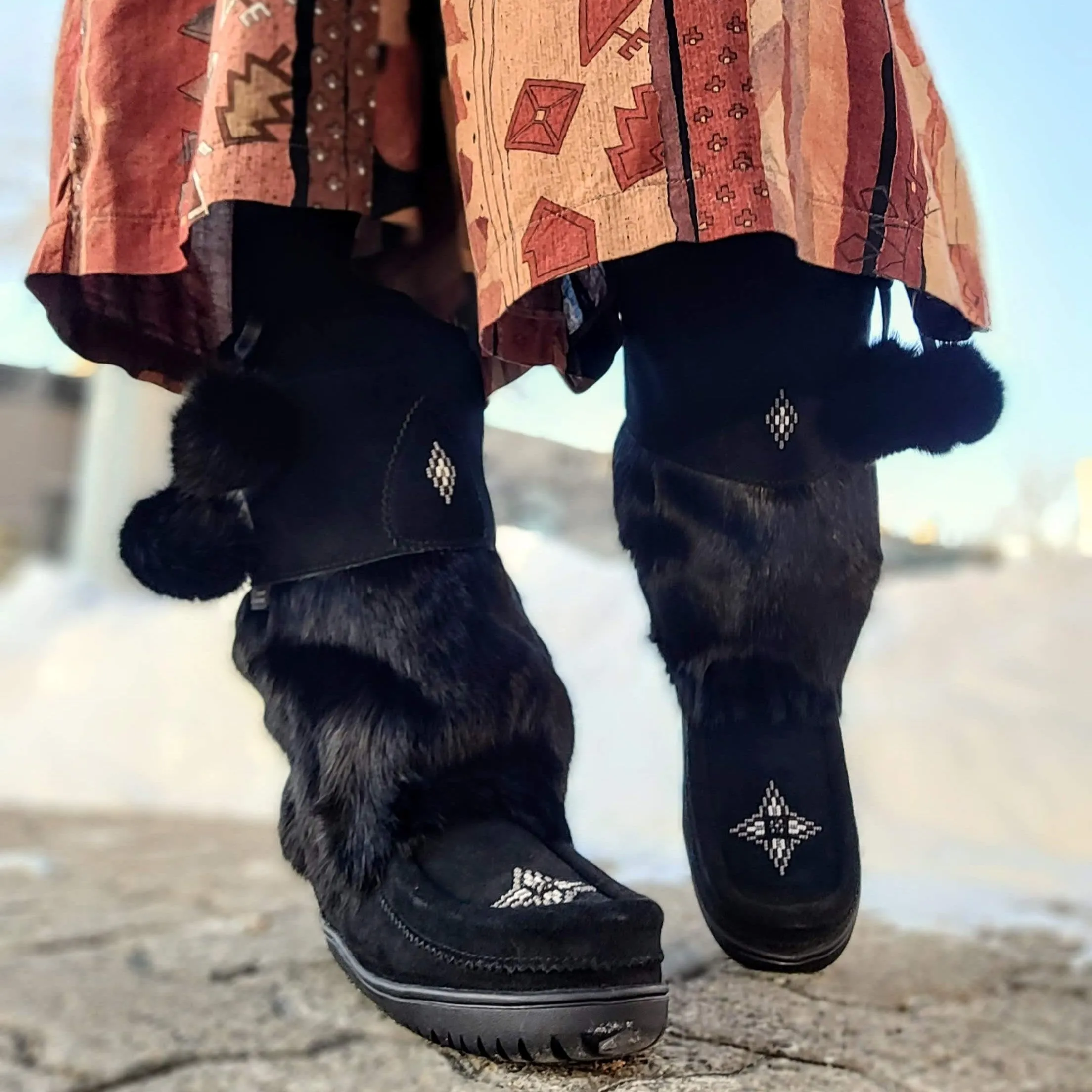 Manitobah Mukluks WTP Snowy Owl - Black
