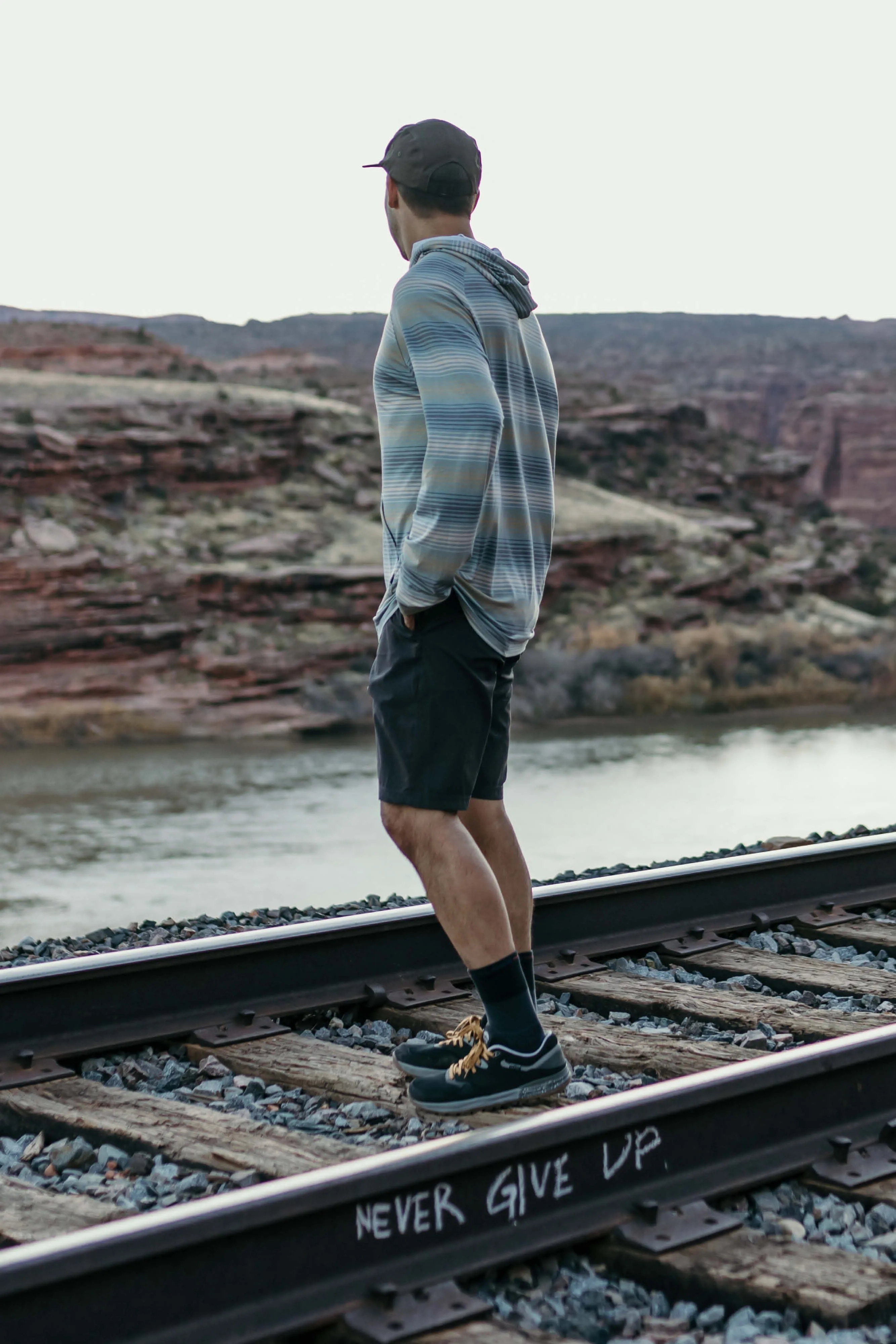 Men's Graphic Traverse Tek Hoodie