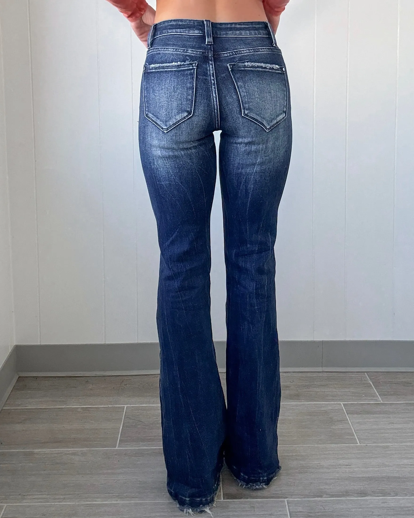Montana Flare Jeans - Dark