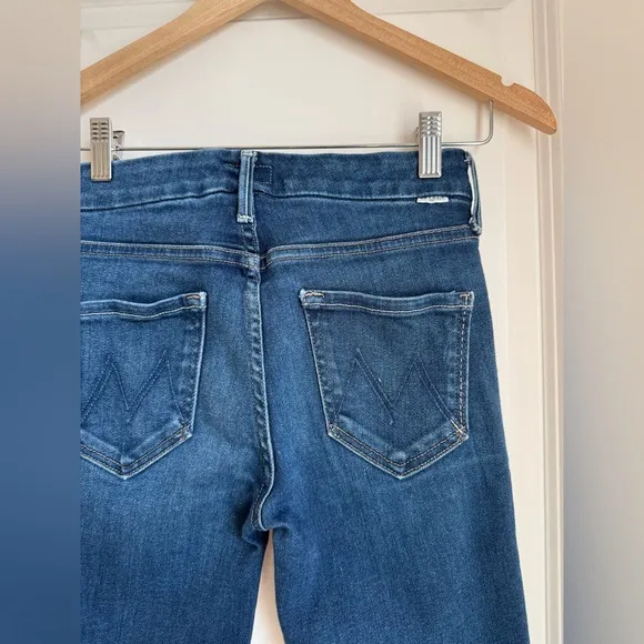 MOTHER Looker Ankle Fray Jeans Size 25