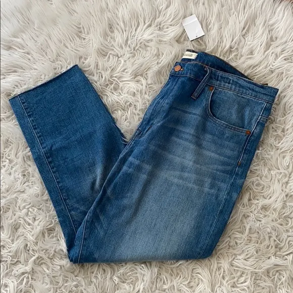 NEW • Madewell • High Waist Crop Slim Boy Jeans