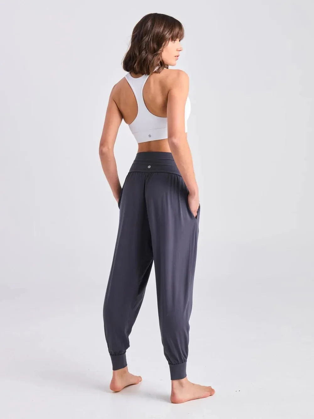 Nomad Relax Pant - Charcoal