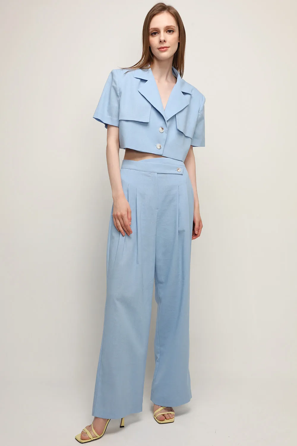 Nova Cropped Linen Blazer