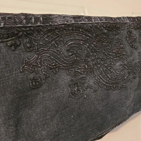 𝅺NVY Paris Jade Filigree Jeans