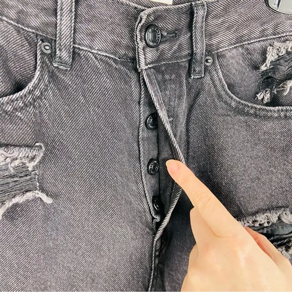 NWOT PACSUN black ultra high rise slim distressed cotton denim jeans size 23