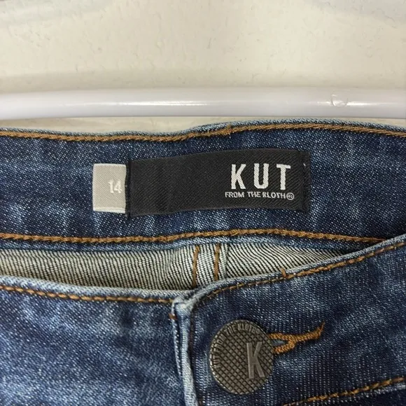 NWT Kut for the Kloth Catherine Midrise Boyfriend size 14 jeans