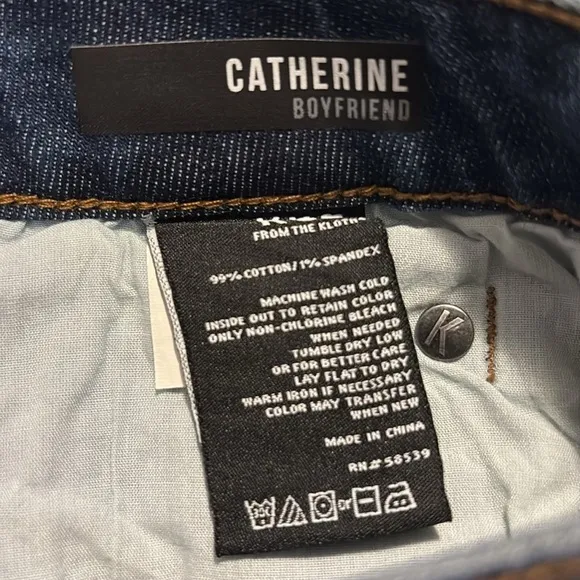 NWT Kut for the Kloth Catherine Midrise Boyfriend size 14 jeans