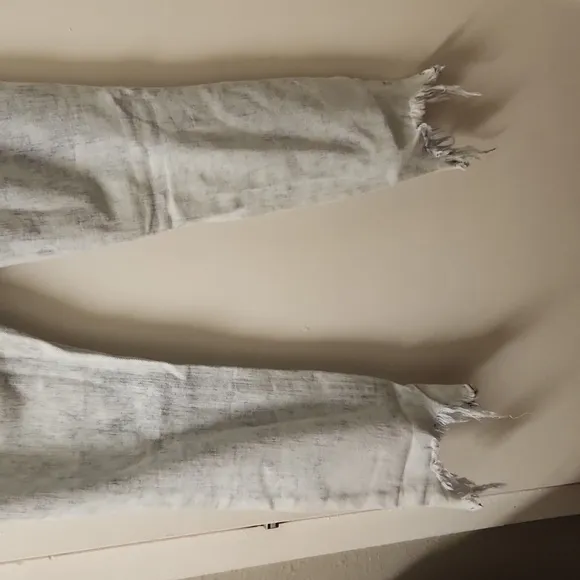 Nwt. L’agence ripped light weight jeans size 25