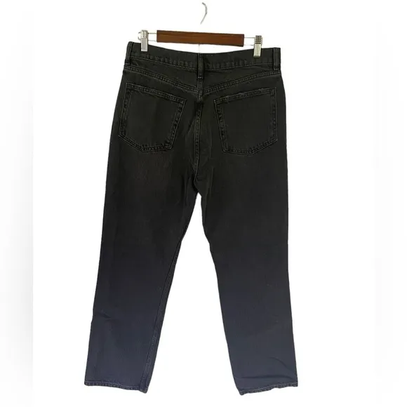 NWT Reformation Cynthia High Rise Distressed Black Straight Leg Jeans Size 31