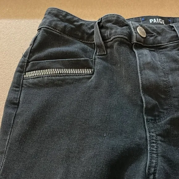 PAIGE Transcend Roxxi Zipper TeethSkinny Jeans in black fog - Size 26