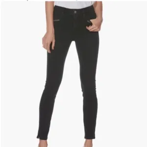 PAIGE Transcend Roxxi Zipper TeethSkinny Jeans in black fog - Size 26