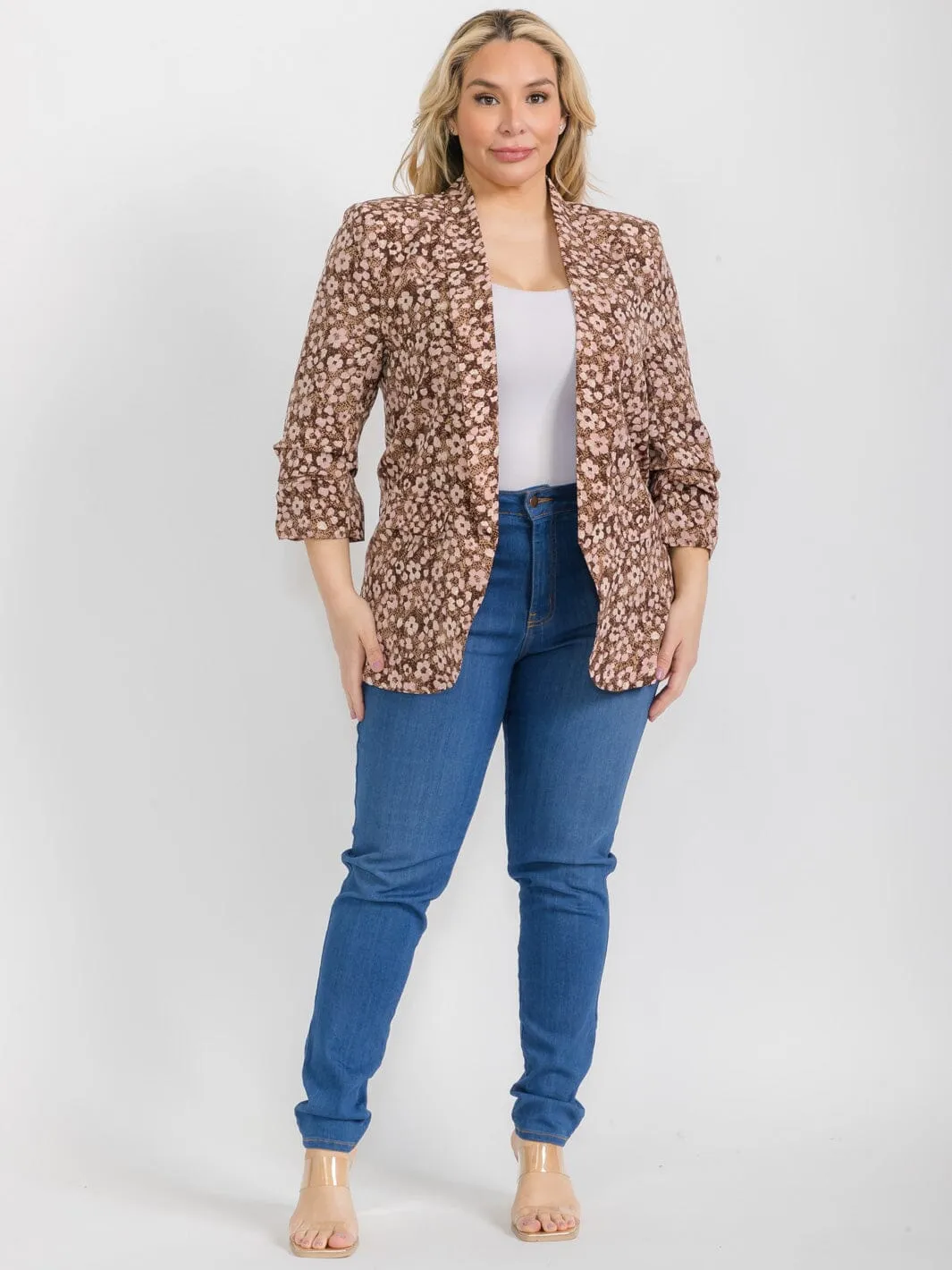 PLUS SIZE 3/4 SLEEVE OPEN FRONT FLORAL BLAZER