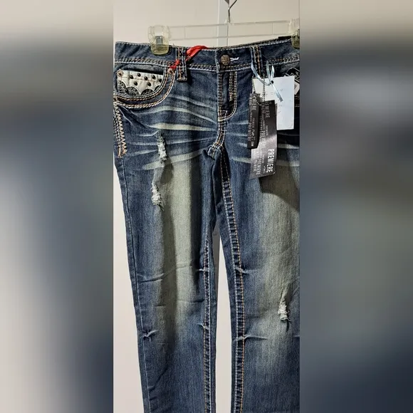Premier Sz 5/6 Low Rise Skinny 'Bold Pockets*Stitching*Button' Jeans