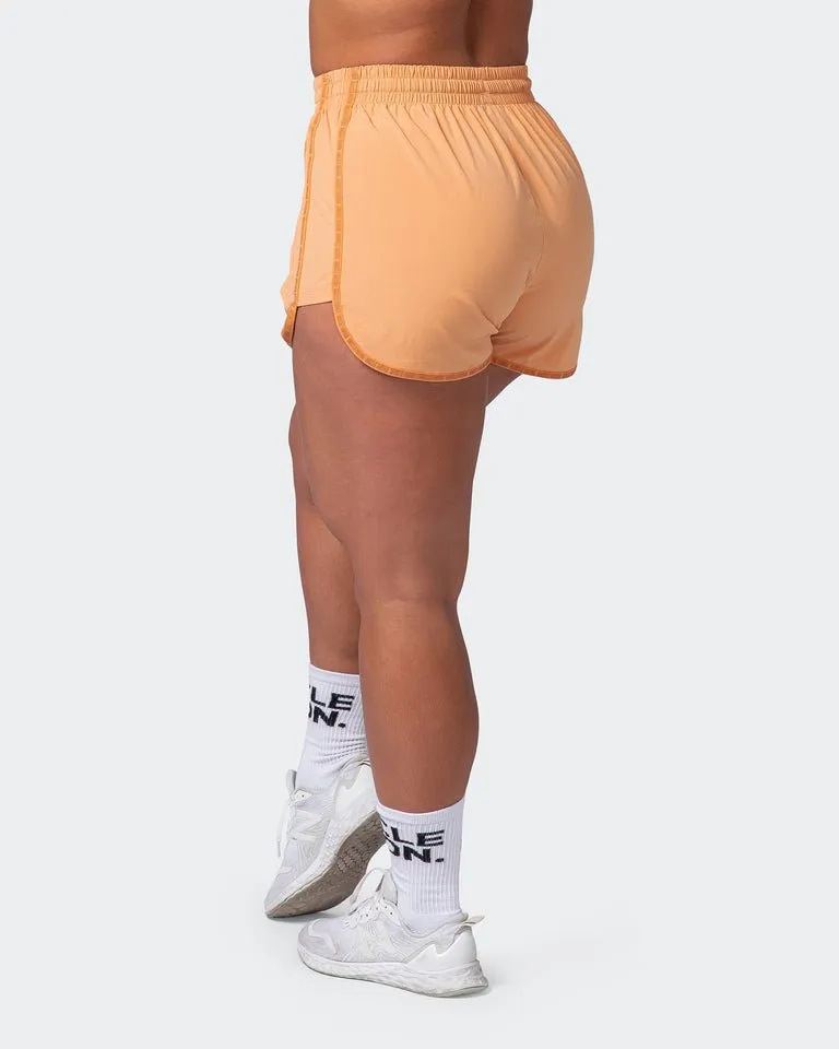 Pump Up Shorts Apricot