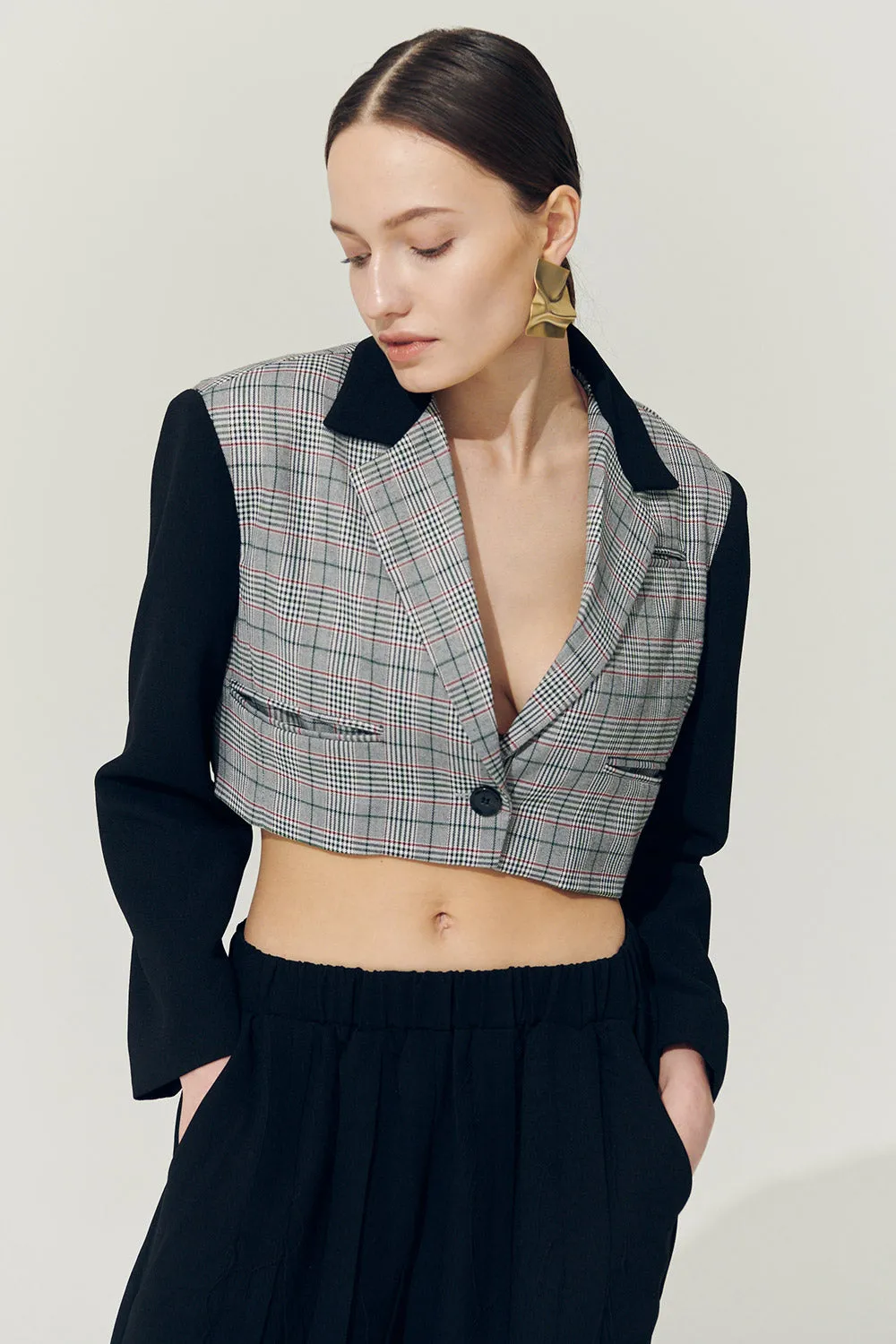 Re:born Daisy One Button Crop Blazer