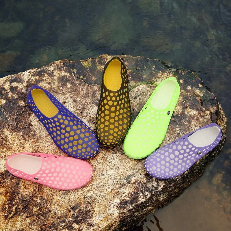 Sandals Men Summer - Sandals Hole Shoes Slippers Men and Women Summer Beach Flat Garden Shoes CoupleShoes Dropshipping 2021