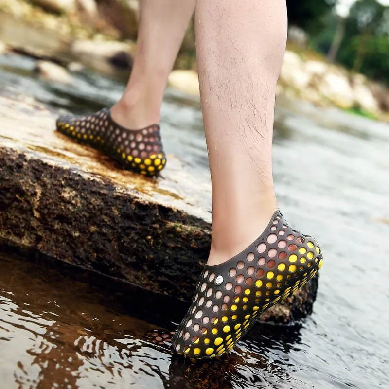 Sandals Men Summer - Sandals Hole Shoes Slippers Men and Women Summer Beach Flat Garden Shoes CoupleShoes Dropshipping 2021