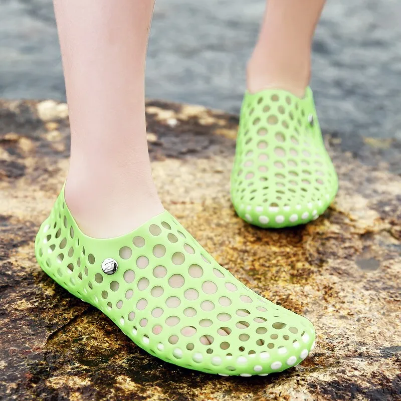 Sandals Men Summer - Sandals Hole Shoes Slippers Men and Women Summer Beach Flat Garden Shoes CoupleShoes Dropshipping 2021