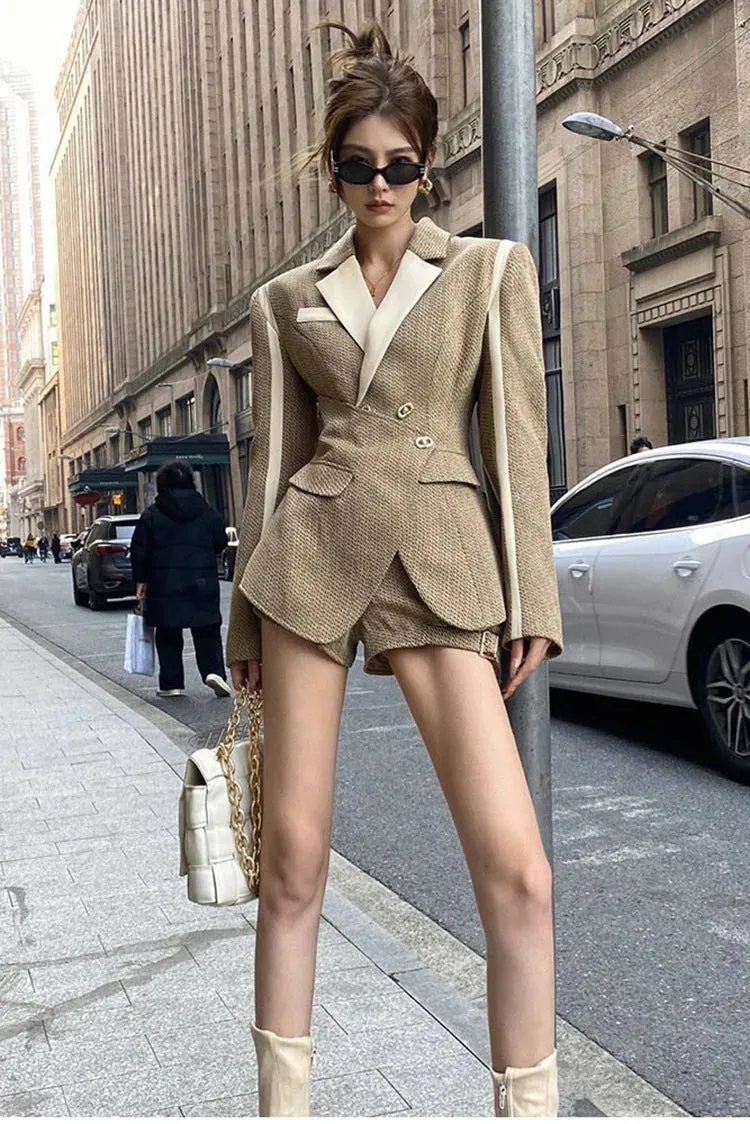 Single Breasted Slim Blazers   High Waist Shorts