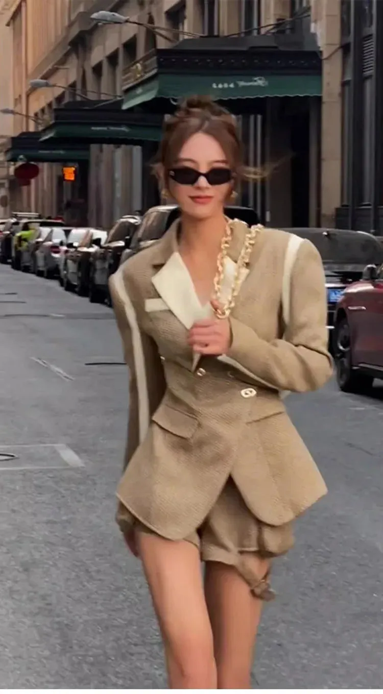 Single Breasted Slim Blazers   High Waist Shorts