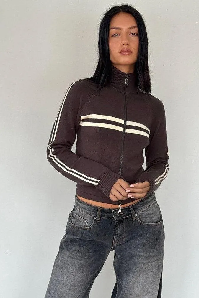 Slim Fit Short Zipper Knitted Hoodie