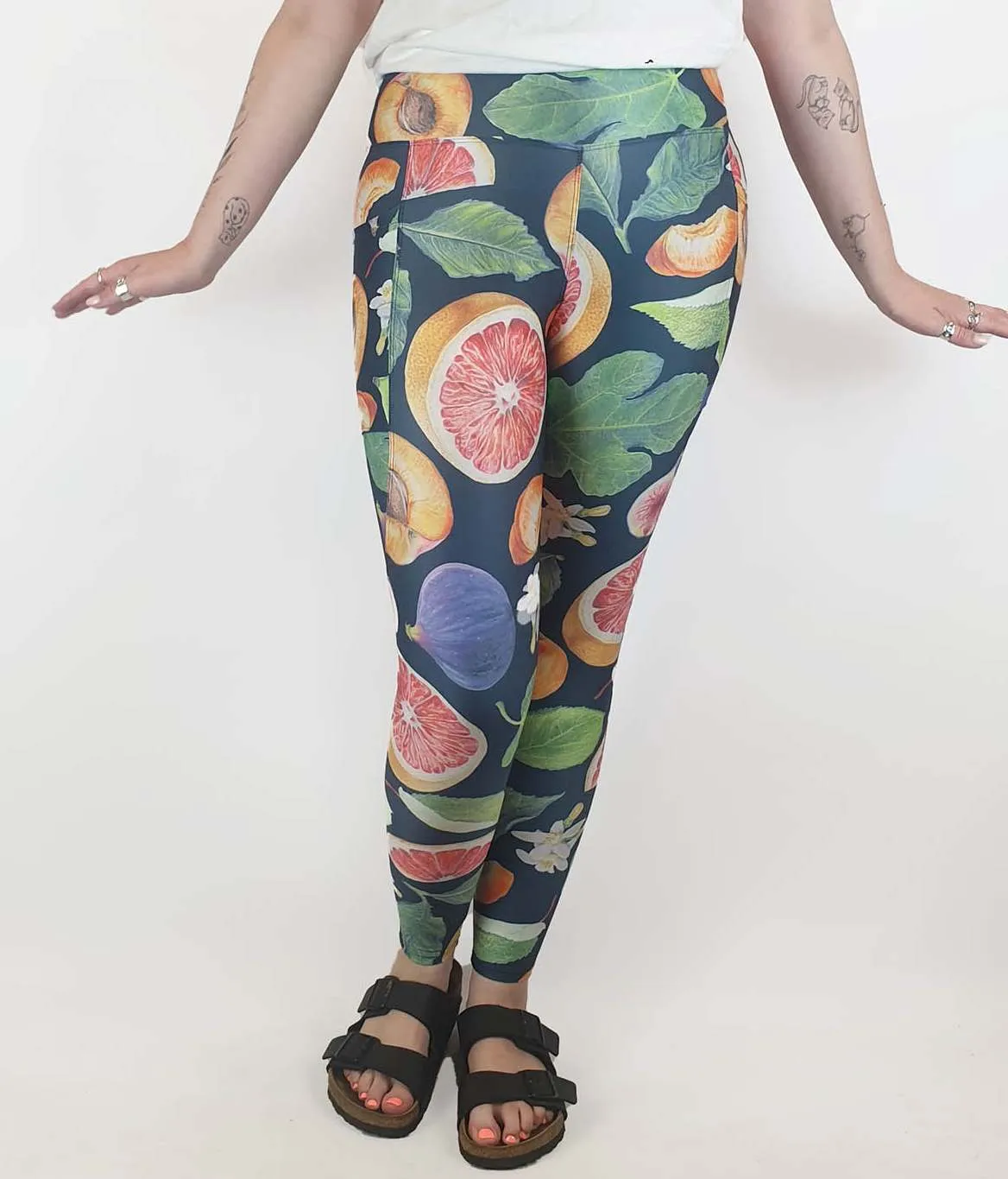 Solomon Street medetteranean fruit print yoga pants size 12