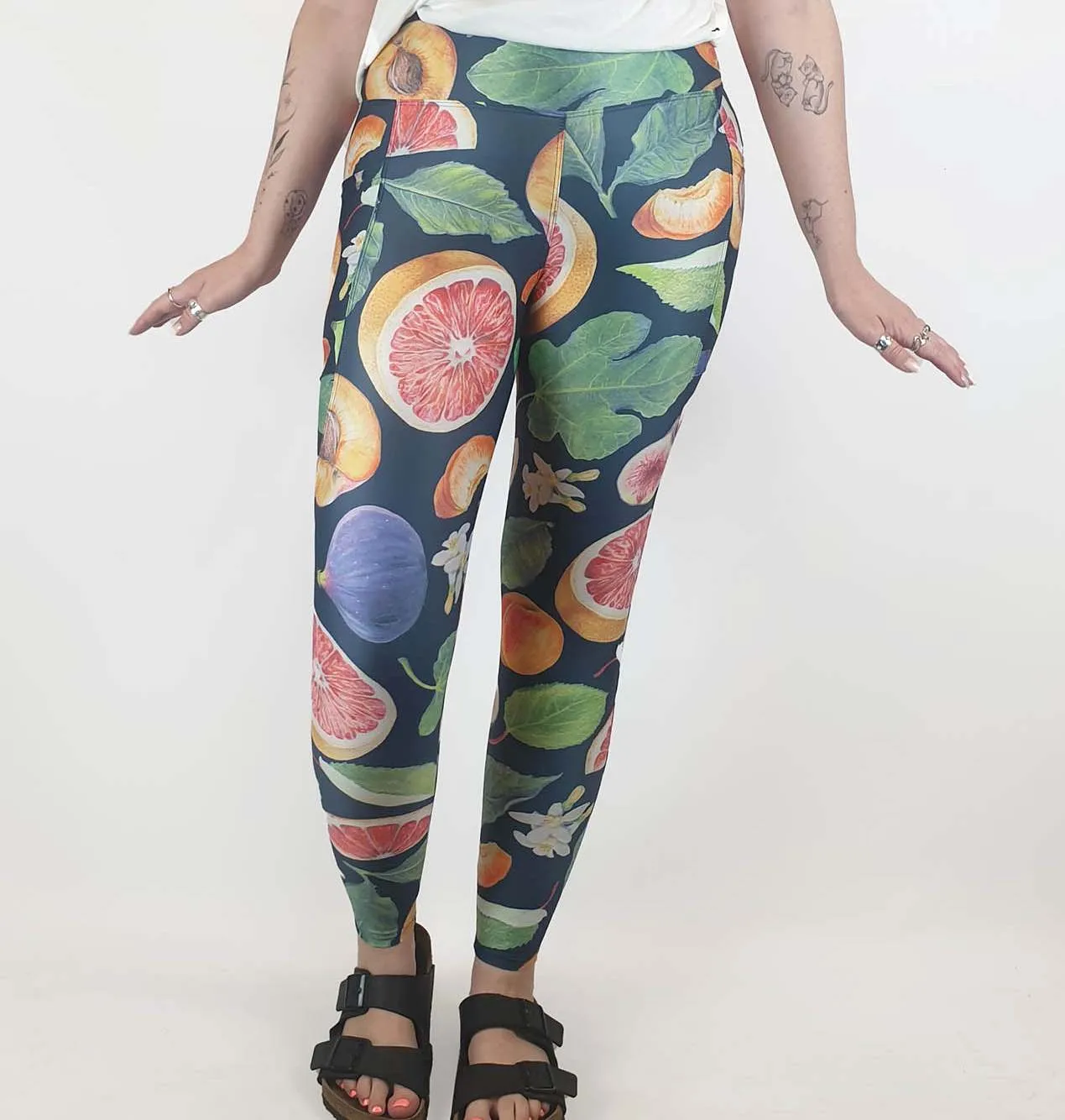 Solomon Street medetteranean fruit print yoga pants size 12